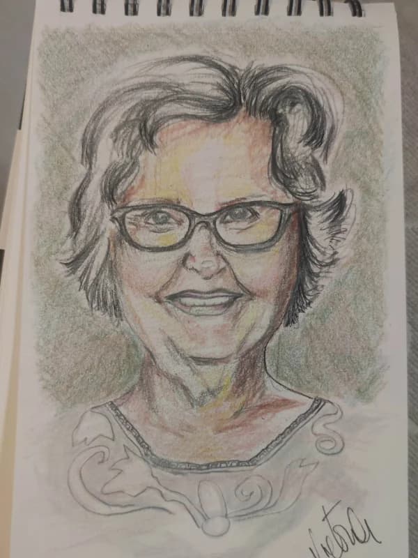 Retrato con gafas — lápiz de colores sobre cuaderno de bocetos